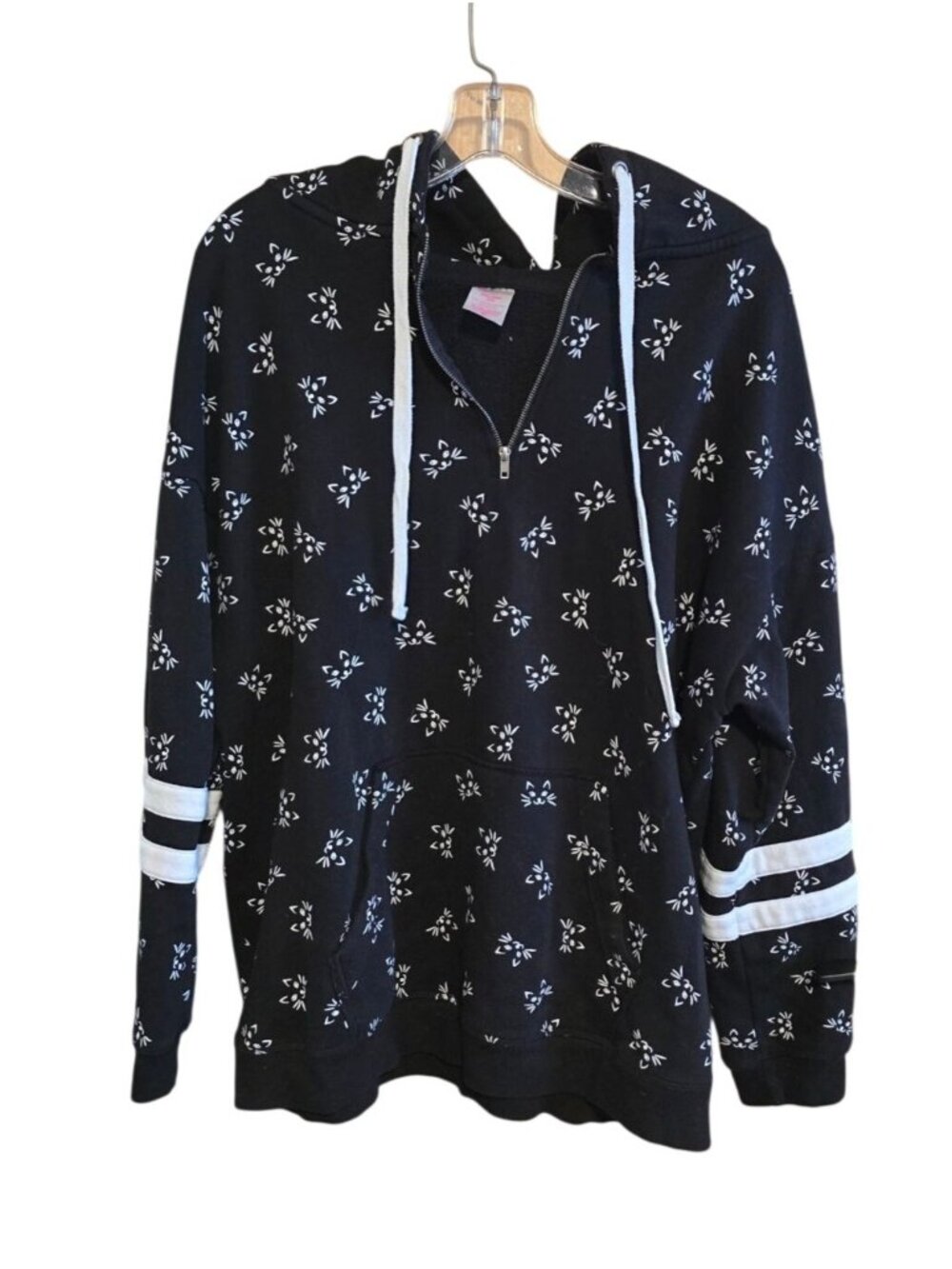 No Boundaries Cat Print Hoodie With Kangaroo Pocket XXL Black White